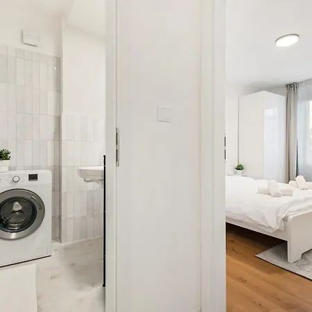 Touch 2 Bedroom * 브라티슬라바